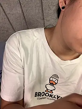 Val12777 online show from 03-18-26, 11:57