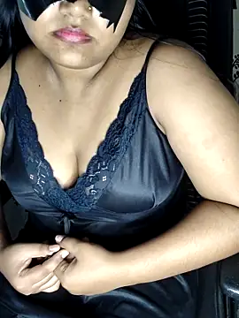 Mr Mrs Dark online show from 12-18-25, 11:05