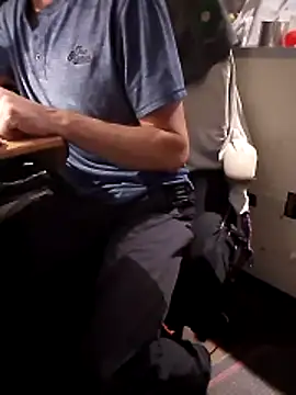 Quebec46 online show from 04-14-26, 09:43