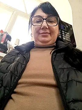 MariSwan222 online show from 04-19-26, 08:13