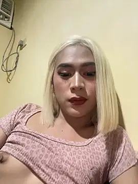 Snapshot of Lucy-penelope chatting on 03-24-26, 03:50 Lucy-penelope online show from 03-24-26, 03:50