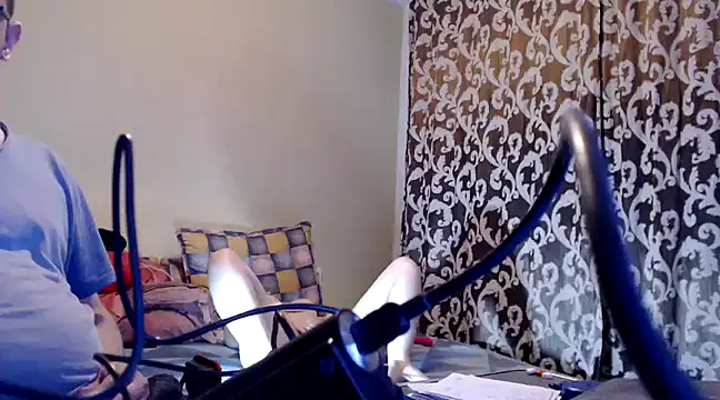 yunis32 online show from 01-21-25, 05:30