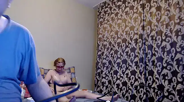 yunis32 online show from 02-03-25, 05:24