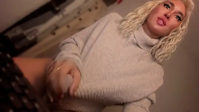 mxshemale ladyboy online show from 11-03-25, 09:16