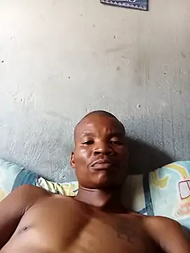 Snapshot of thabisozxz chatting on 12-15-25, 02:21 thabisozxz online show from 12-15-25, 02:21