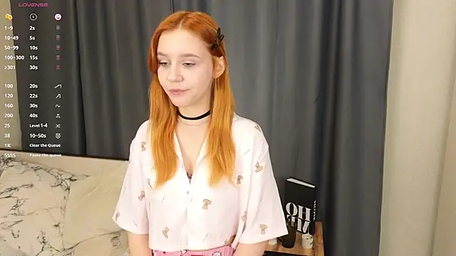 Snapshot of ArethaKofa chatting on 01-06-26, 03:05 ArethaKofa online show from 01-06-26, 03:05