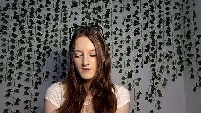 LisaBoddy online show from 02-13-26, 01:07