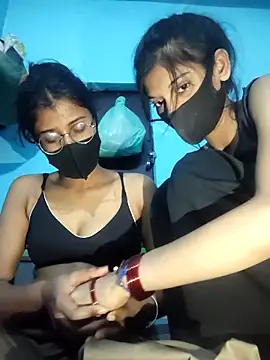 Aaradhya-Rani online show from 04-21-26, 07:28