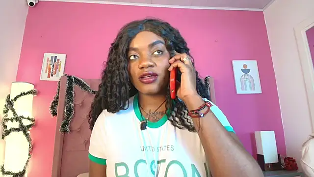 Ebonyfoxy  online show from 12-19-25, 12:01