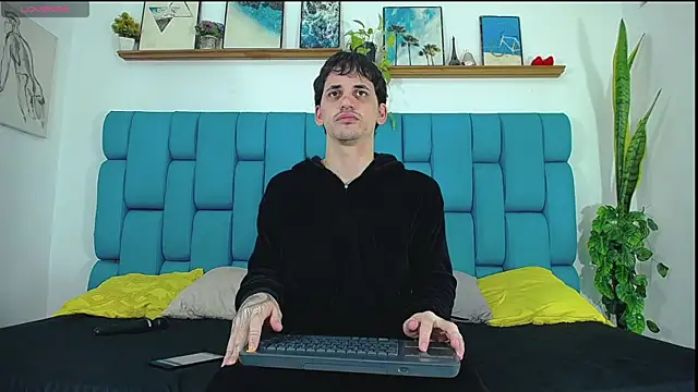 boy Dirty X online show from 05-03-26, 04:07