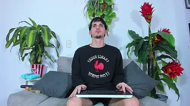 boy Dirty X online show from 05-15-26, 04:52