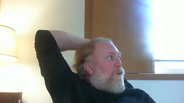 Ginger Daddy online show from 12-22-25, 10:40