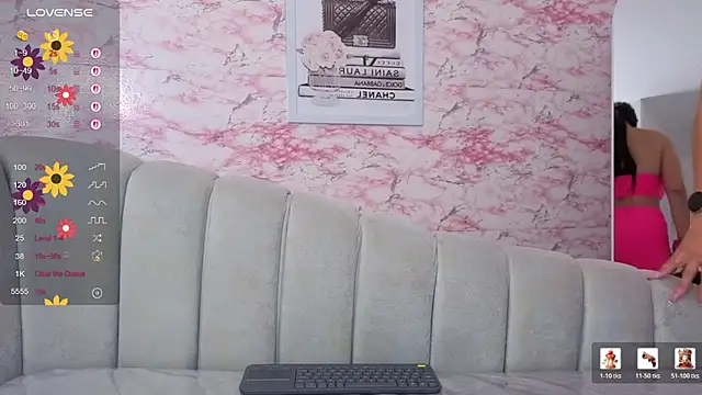 vaiolett t online show from 02-14-26, 08:22