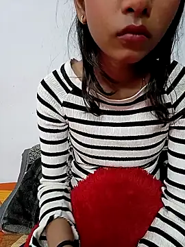 Mustardqueen62 online show from 01-05-26, 07:39