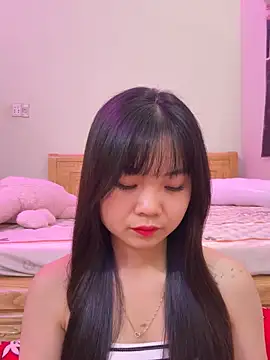    KARA    online show from 02-12-26, 12:38