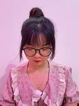    KARA    online show from 04-20-26, 09:12