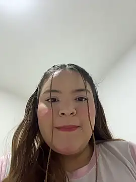 Snapshot of melanie_hh1 chatting on 12-20-25, 05:47 melanie hh1 online show from 12-20-25, 05:47