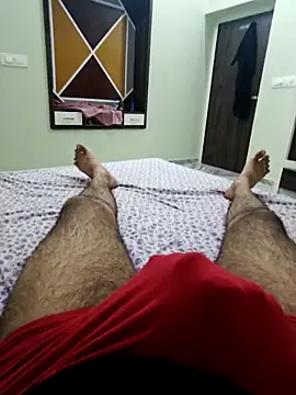 Tall7boy7 online show from 04-21-26, 12:45