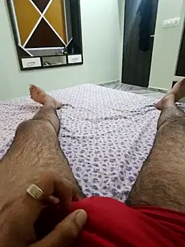 Tall7boy7 online show from 04-21-26, 07:58