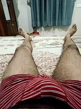Tall7boy7 online show from 05-10-26, 04:56