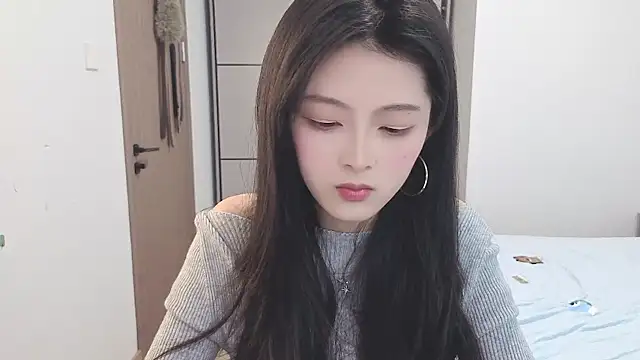 Snapshot of Koikoi___ chatting on 01-09-26, 01:41 Koikoi online show from 01-09-26, 01:41