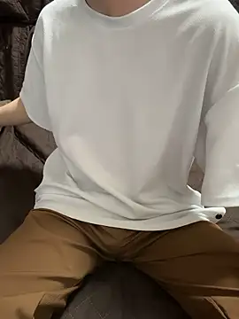 tubasa1216 online show from 02-09-26, 11:47