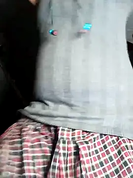 DIRTY-MOMS online show from 01-08-26, 04:20