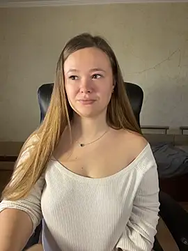 CaramelleSugarr online show from 04-19-26, 11:53