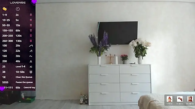Snapshot of Roxi_Joy chatting on 06-02-26, 08:49 Roxi Joy online show from 06-02-26, 08:49