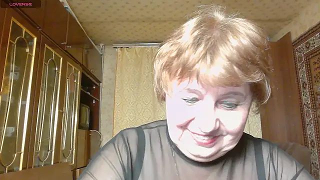 Snapshot of Casey_peach chatting on 01-11-26, 04:01 Casey peach online show from 01-11-26, 04:01