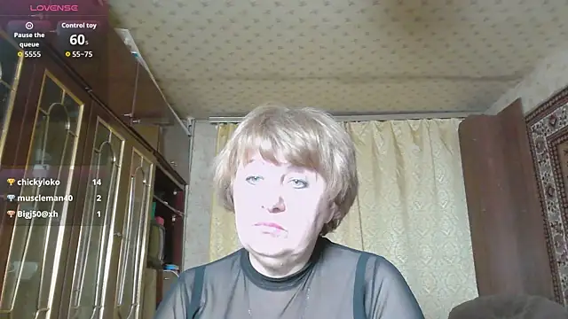 Casey peach online show from 02-19-26, 06:26