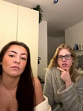 Snapshot of georgiag chatting on 01-14-26, 05:40 georgiag online show from 01-14-26, 05:40