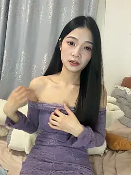 Snapshot of Nancy-999 chatting on 12-22-25, 04:15 Nancy-999 online show from 12-22-25, 04:15