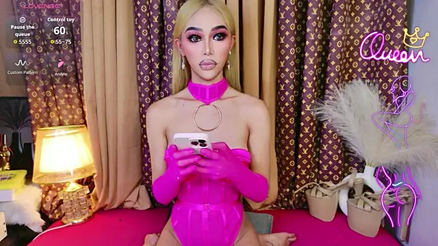 CelinaWintour online show from 07-25-26, 03:31