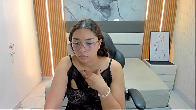 angelinemore online show from 01-10-26, 06:53