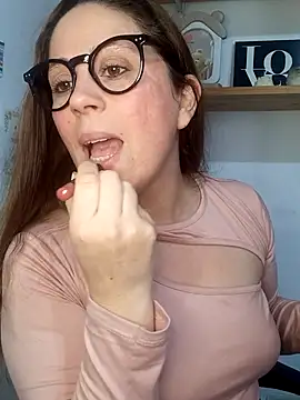 SofiEsteves online show from 05-23-26, 03:27