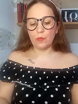 SofiEsteves online show from 06-09-26, 01:56