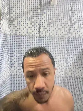 Snapshot of Lovesexy96 chatting on 07-30-26, 02:05 Lovesexy96 online show from 07-30-26, 02:05