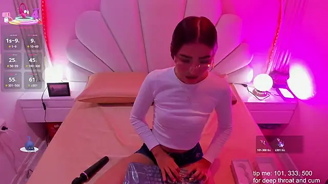 Ary  cherry online show from 12-17-25, 07:31