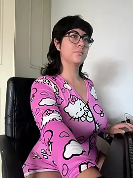 Snapshot of Jasmin_switch chatting on 06-05-26, 02:34 Jasmin switch online show from 06-05-26, 02:34