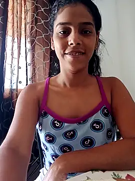 Snapshot of Emily_hot26 chatting on 03-18-26, 07:06 Emily hot26 online show from 03-18-26, 07:06