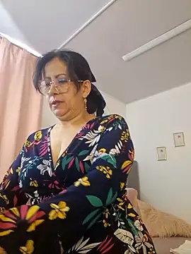 christy ant online show from 05-26-26, 04:14