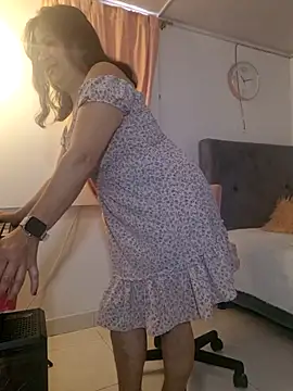 christy ant online show from 06-24-26, 07:02