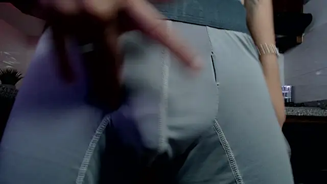 alex xhunter online show from 04-07-26, 07:25