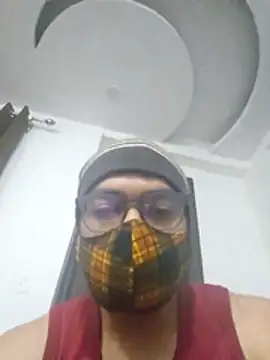 NunnuLelo online show from 04-11-26, 08:35