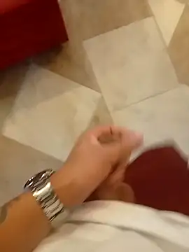 Gloryholeroom online show from 04-04-26, 08:28