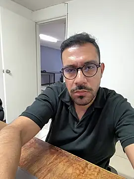 AdrianGarcia89 online show from 05-19-26, 01:11
