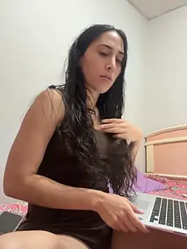 LatinDoll8 online show from 06-28-26, 12:16