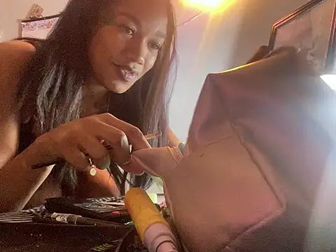 Ahlanacherae creamz online show from 01-15-26, 06:18