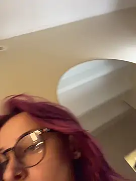 itscleomoon online show from 04-10-26, 09:41